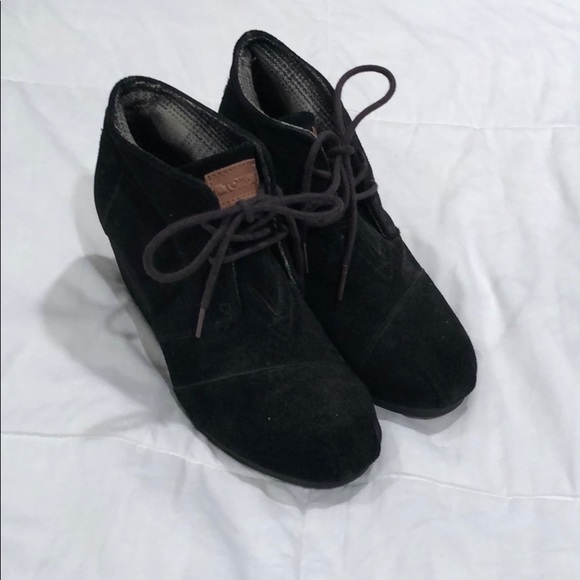 Toms Shoes - TOMS wedge booties